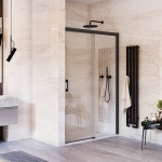 Dušo durys ROTH MELINA MI D2R/1300 juodu profiliu, skaidriu stiklu. Skirta montuoti į nišą arba derinti su šonin sienele MI FX2 